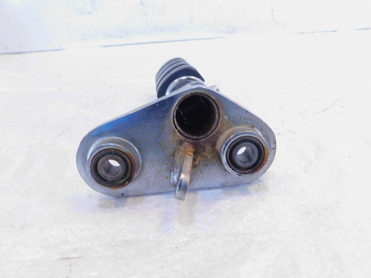 Honda VT600 VT600C Shadow 600 VLX Deluxe Right Footpeg Footrest & Bracket - C3 Cycle
