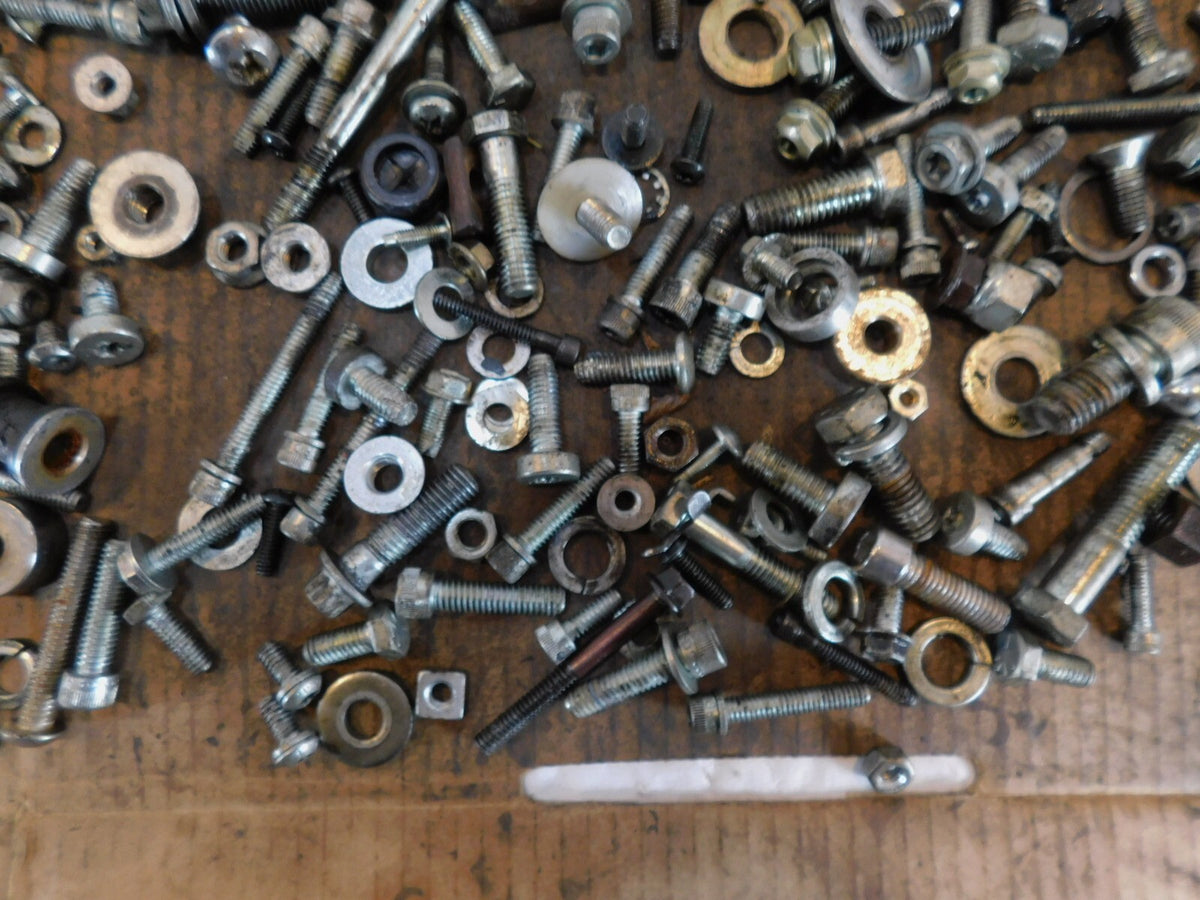 2004 04 Harley Touring Electra Glide Classic FLHTCI Nut & Bolts Parts Box Lot - C3 Cycle