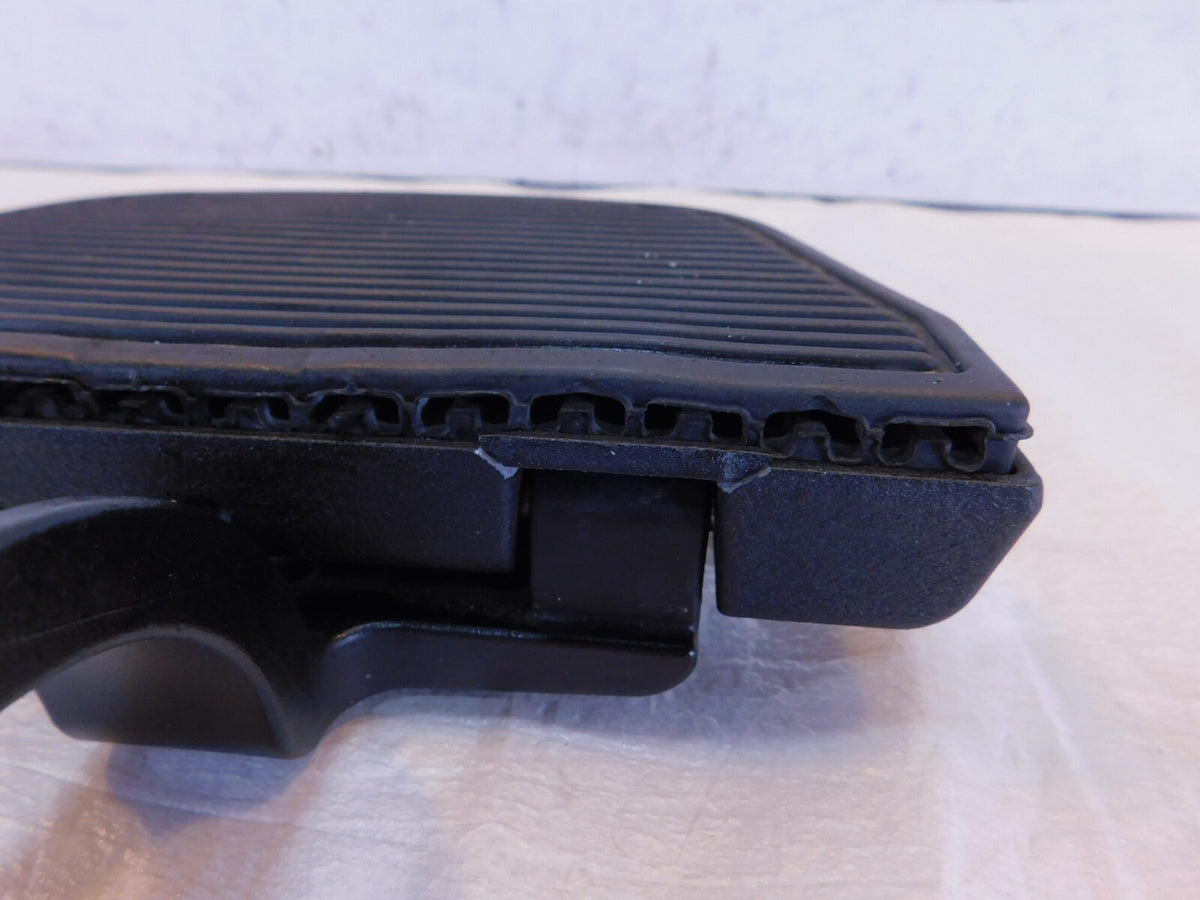 Harley Davidson Softail Night Train & Springer Passenger Footboard & Bracket - C3 Cycle