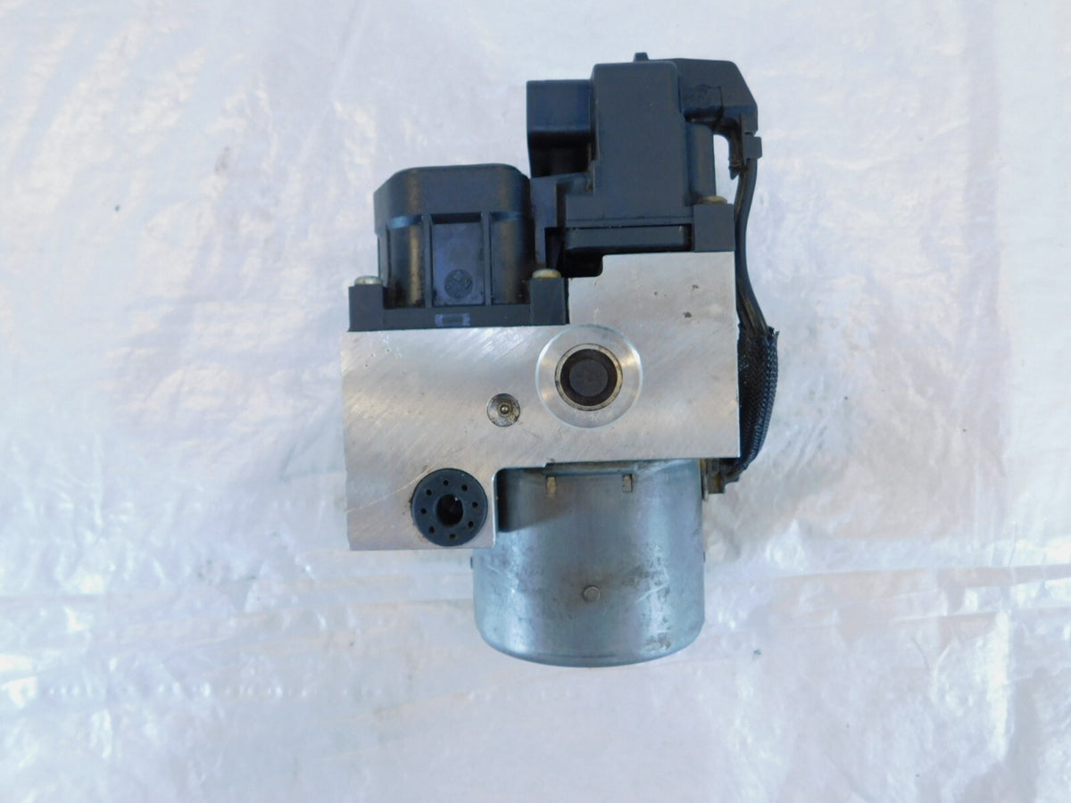 2000-2007 BMW F650GS Dakar F650 ABS Brake Pressure Control Modulator Pump Unit - C3 Cycle