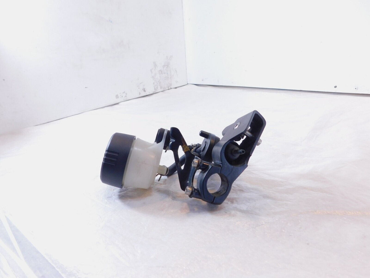2006-2013 BMW F800S & F800ST Front Wheel Brake Master Cylinder & Expansion Tank - C3 Cycle