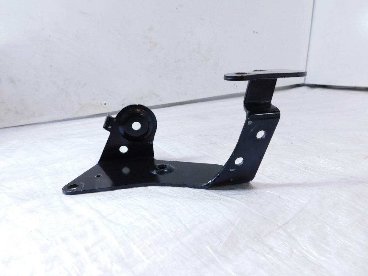 Harley Davidson Softail Heritage Classic & Slim Front Brake Line Mount Bracket - C3 Cycle