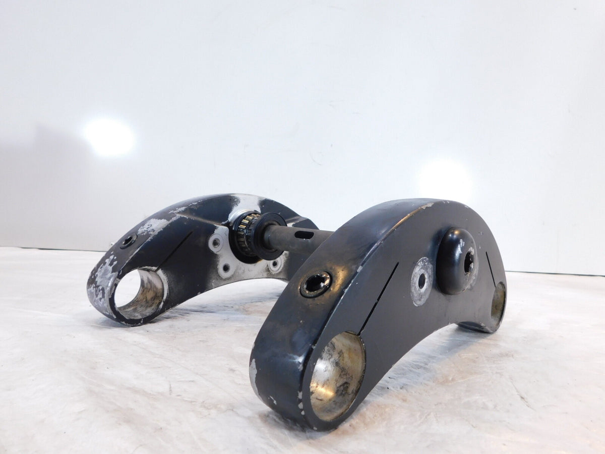 Victory V92 Standard Deluxe & Classic Cruiser Front Fork Triple Tree Brackets - C3 Cycle