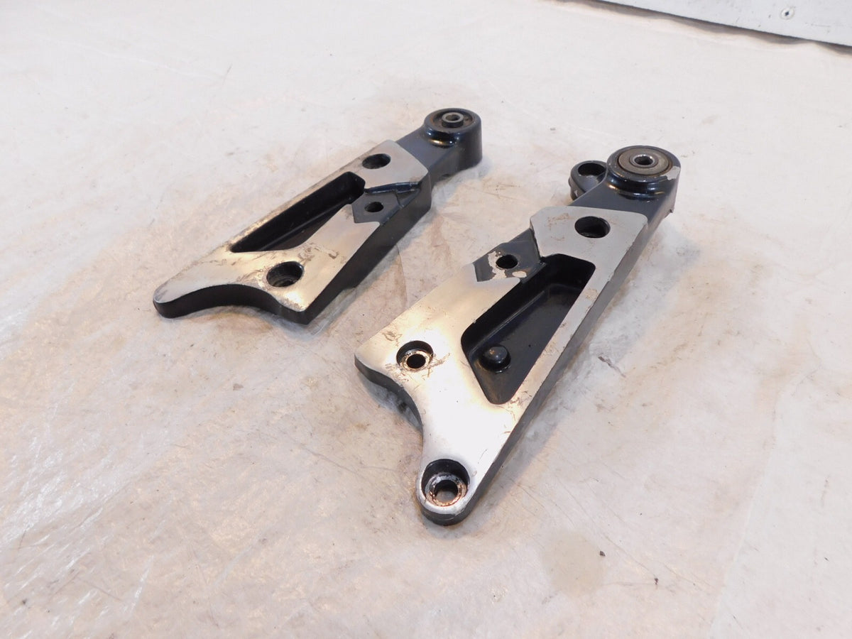 Yamaha VMax 1200 VMX12 Left/Right Rear Passenger Footrest Foot Peg Mount Bracket - C3 Cycle