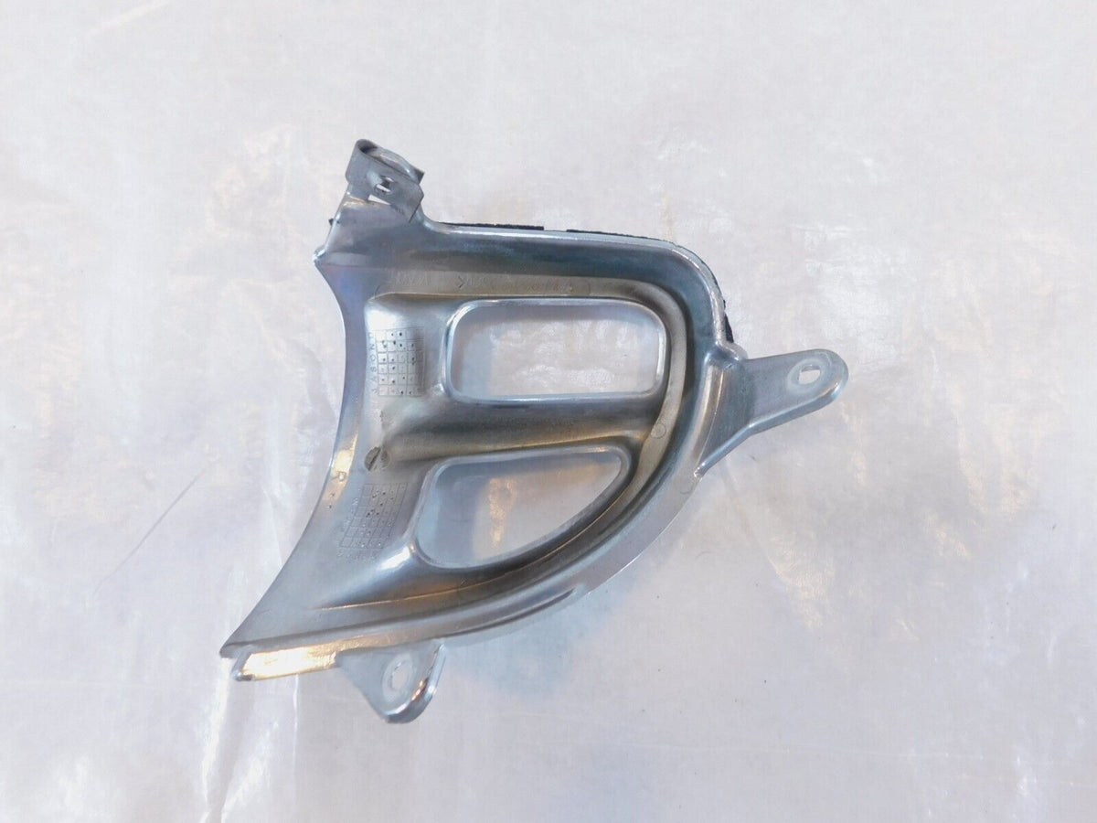 01-2005 Honda GL1800 Goldwing 1800 Right Fairing Cowl Air Duct Cover Cover Trim