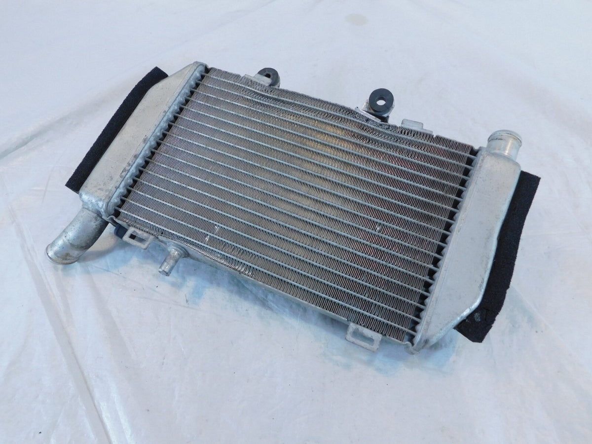 2002-09 Honda Interceptor VFR800 VFR800A ABS Right Engine Motor Coolant Radiator - C3 Cycle