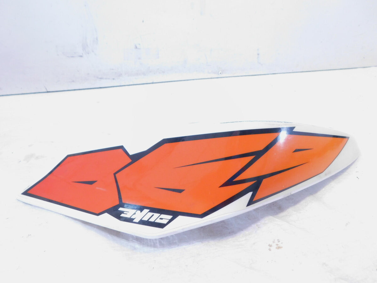 2013-2018 KTM 690 Duke White Front Right Fuel Gas Tank Fairing Cowling Cover - C3 Cycle