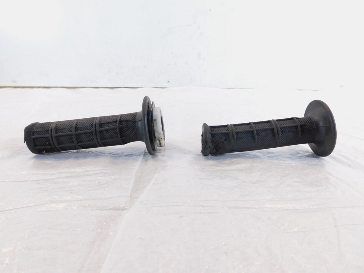 2008-2023 Yamaha XT250 Left/Right Rubber Handlebar Throttle Grip Tubes - tears - C3 Cycle