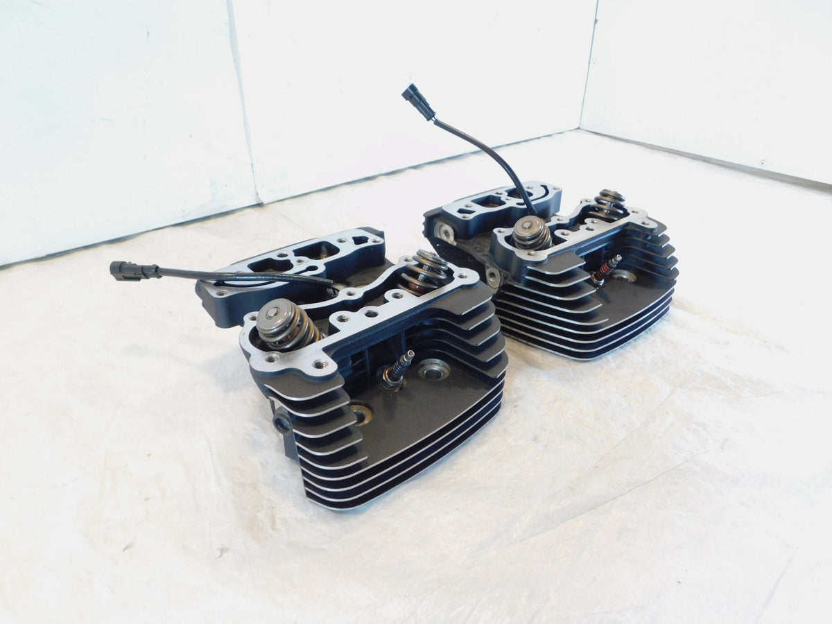 Harley Davidson Tri & Electra Glide Liquid Dual Cooled Front Rear Cylinder Heads - C3 Cycle