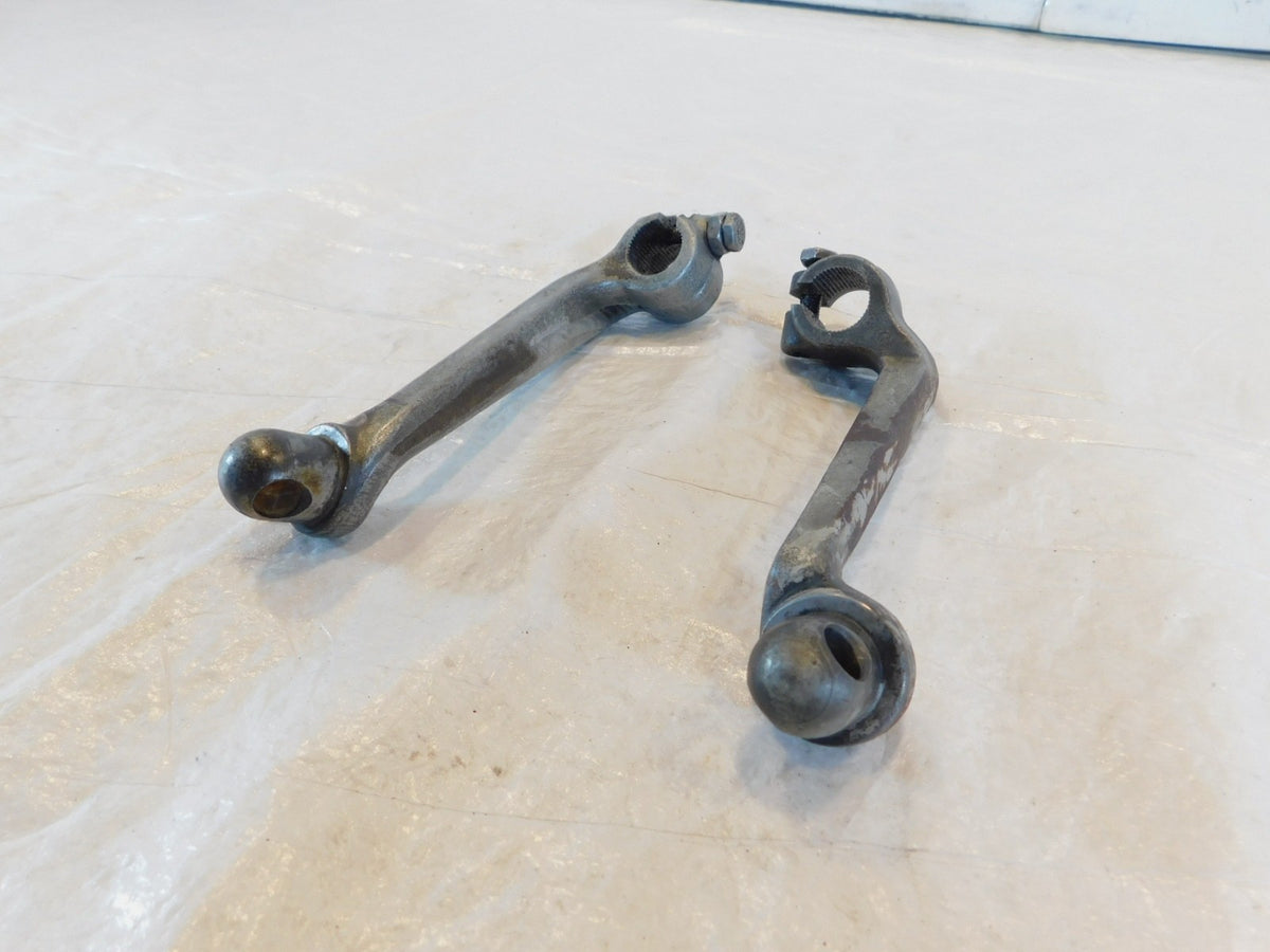 1971-1976 Harley Davidson Ironhead Sportster 1000 Pair Footpeg Footrest Brackets - C3 Cycle