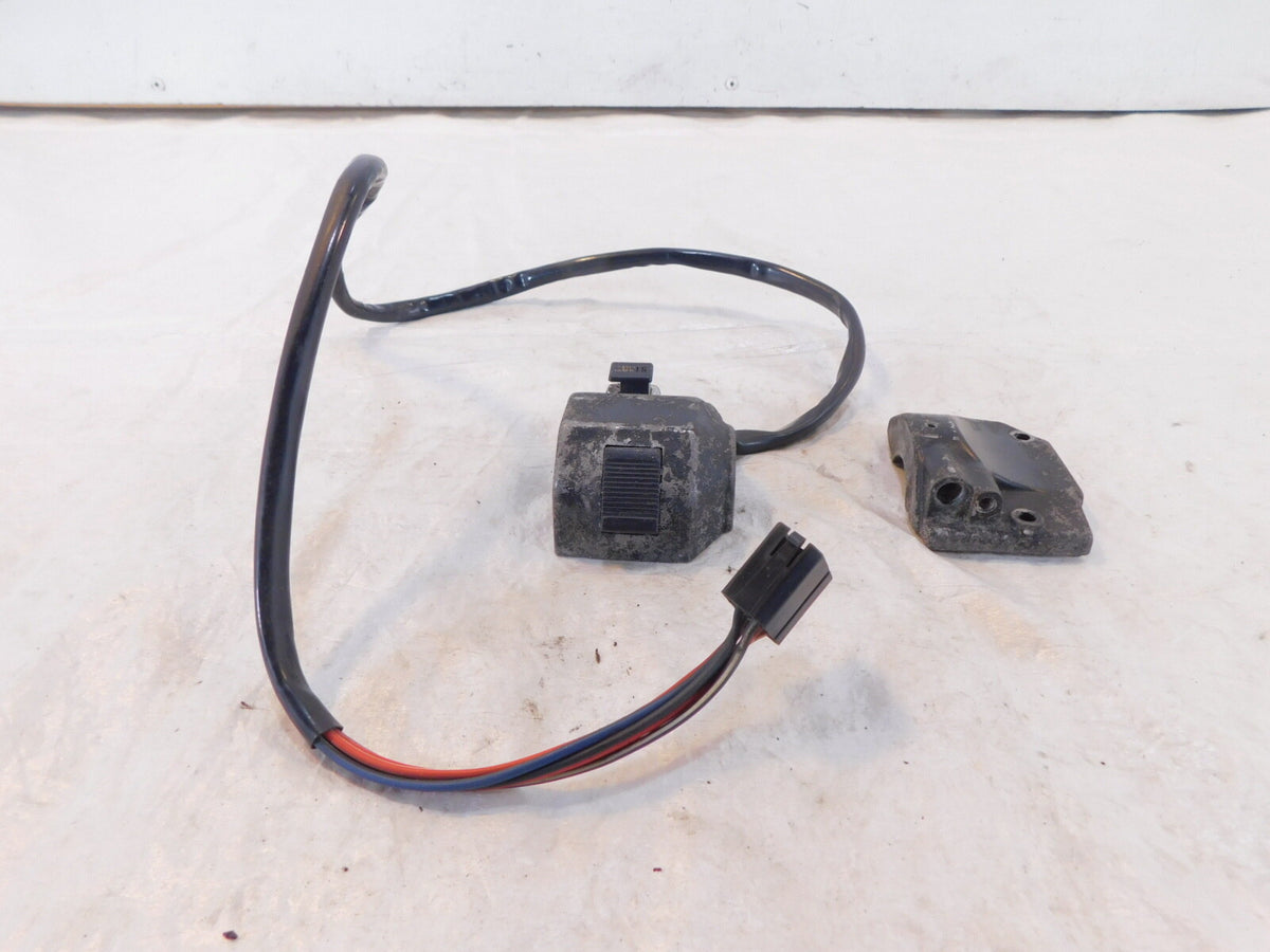 1982 82 Yamaha XJ750 Maxim 750 Black Engine Motor Stop/Start Handlebar Switches - C3 Cycle
