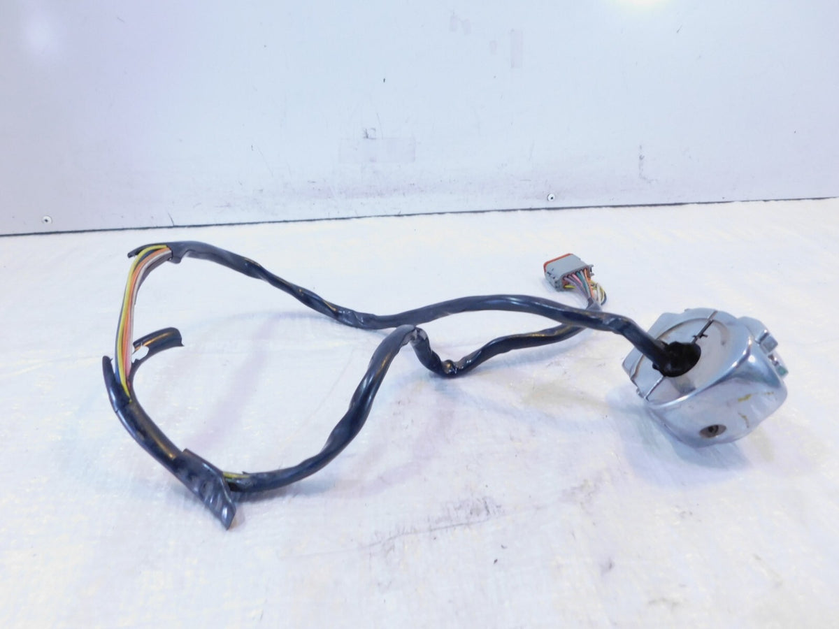 Harley Davidson Electra Glide Ultra Left Handlebar Speaker Volume & CB Switches - C3 Cycle