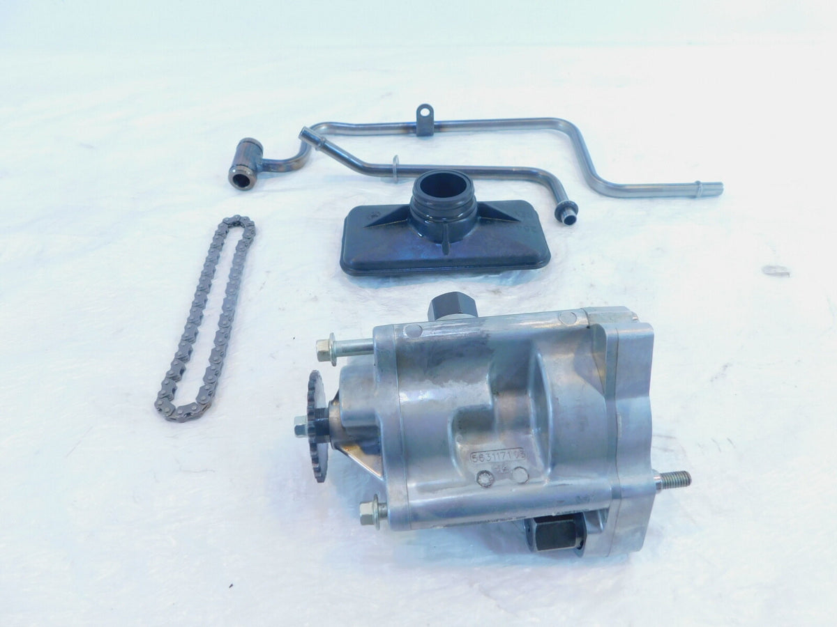 Victory V92 Kingpin Hammer Vegas & Jackpot Engine Motor Oil Pump Parts Assembly