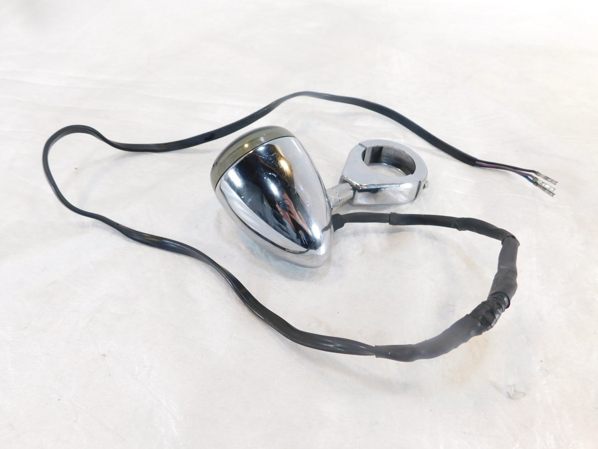 Harley Davidson Chrome Softail Dyna VRod Front Turn Signal Indicator w/ Bracket - C3 Cycle