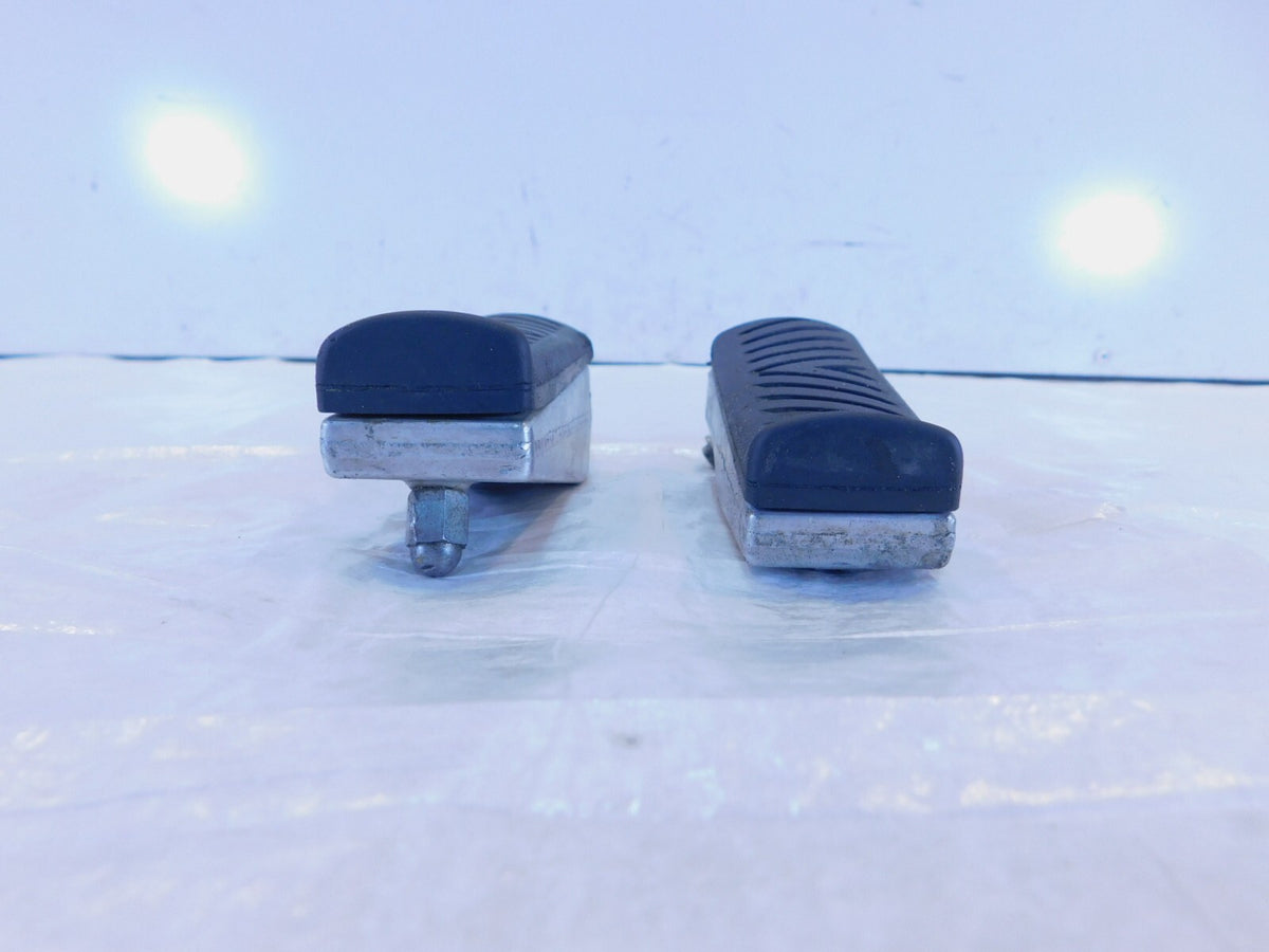 2000-2001 Victory V92 Sport Cruiser Front Right Footpeg Footrest Foot Peg Rest - C3 Cycle