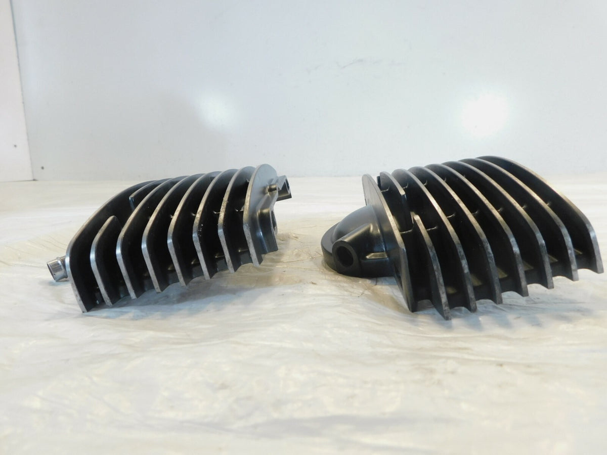 Yamaha V-Star 1100 Classic Custom Midnight & Silverado Cylinder Head Side Covers