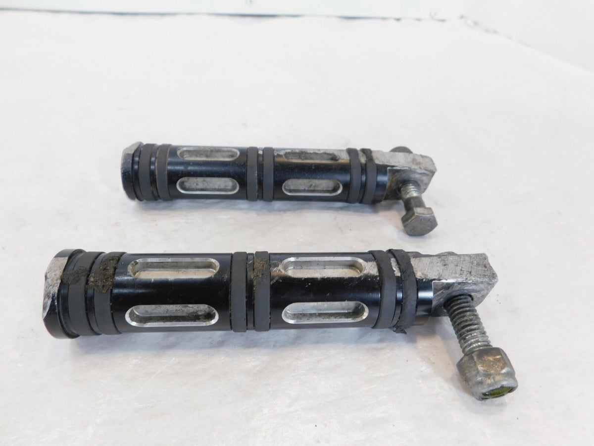 Harley Davidson Softail Night Train Edge Cut Footpegs Footrests Pegs 49312-10 - C3 Cycle