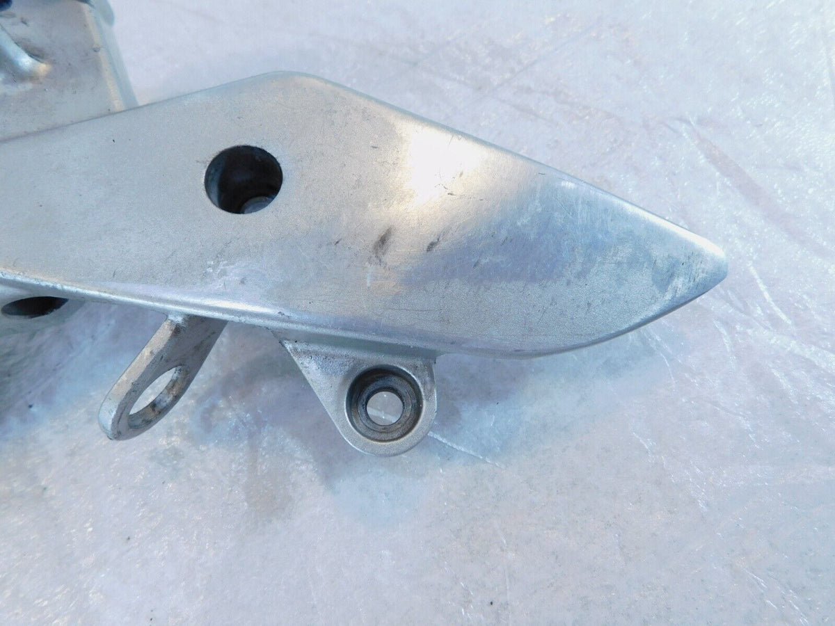 1998-01 Honda VFR800 Interceptor 800 Front Right Footrest Foot Peg Mount Bracket - C3 Cycle