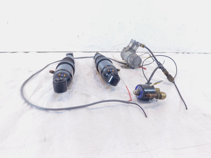 Harley Road Street & Electra Glide Adjustable Rear Shock Absorbers Hoses & Pump