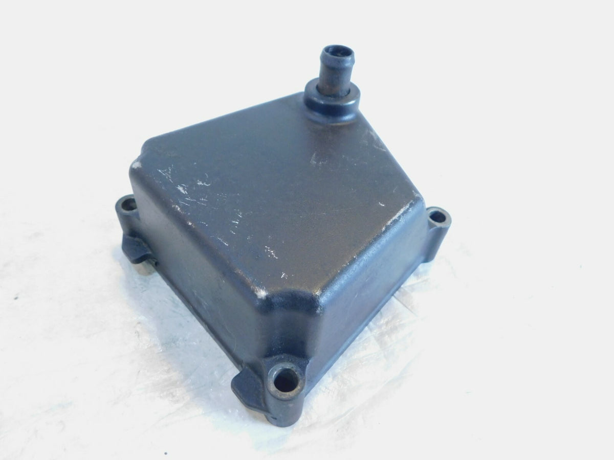 2015-19 Suzuki GSXS750 GSX-S750 Crankcase Top Breather Box Cover Cap 11370-44G00 - C3 Cycle