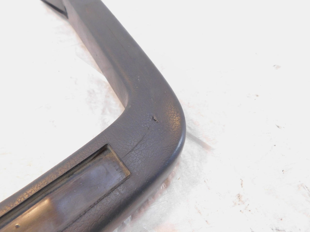 1982-1983 Yamaha XJ750J Maxim 750 Rear Passenger Seat Backrest Sissybar Upright - C3 Cycle
