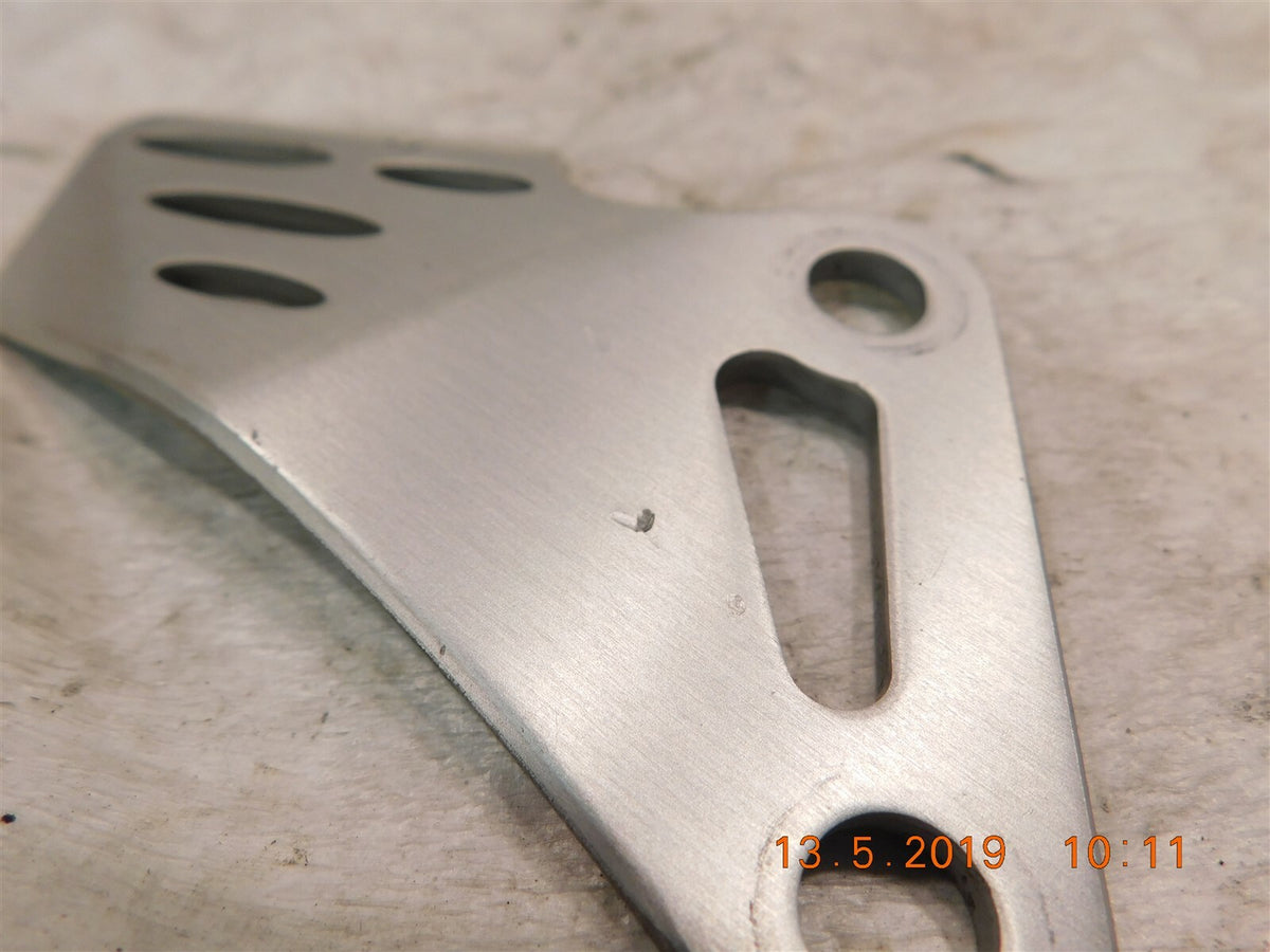 2009 2010 2011 Yamaha YZF R1 Right Front Driver Footrest Foot Peg Heel Guard Fin - C3 Cycle