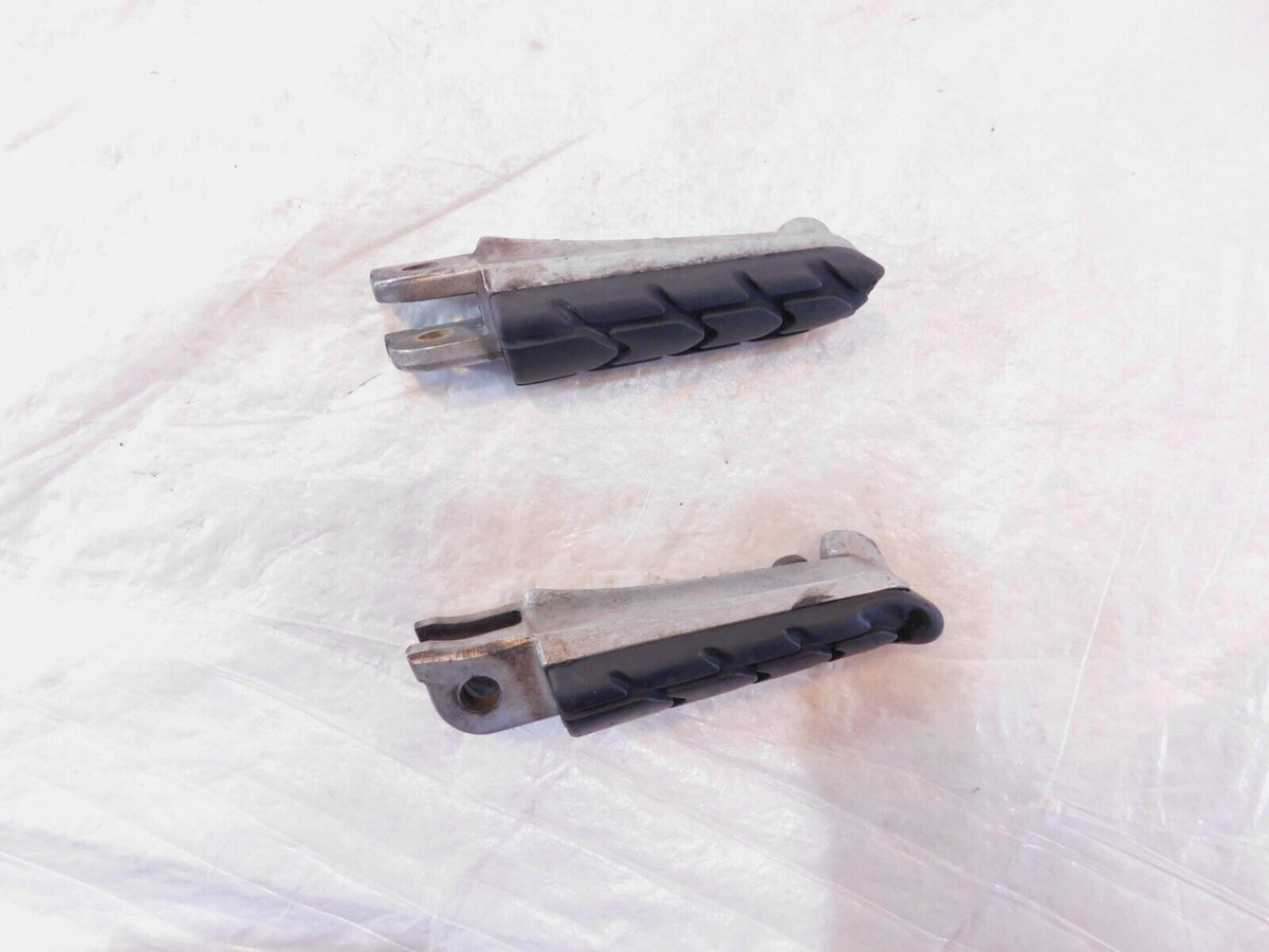 Honda CBR600 CBR1100XX Blackbird VFR800 Front Left & Right Footrest Foot Pegs - C3 Cycle