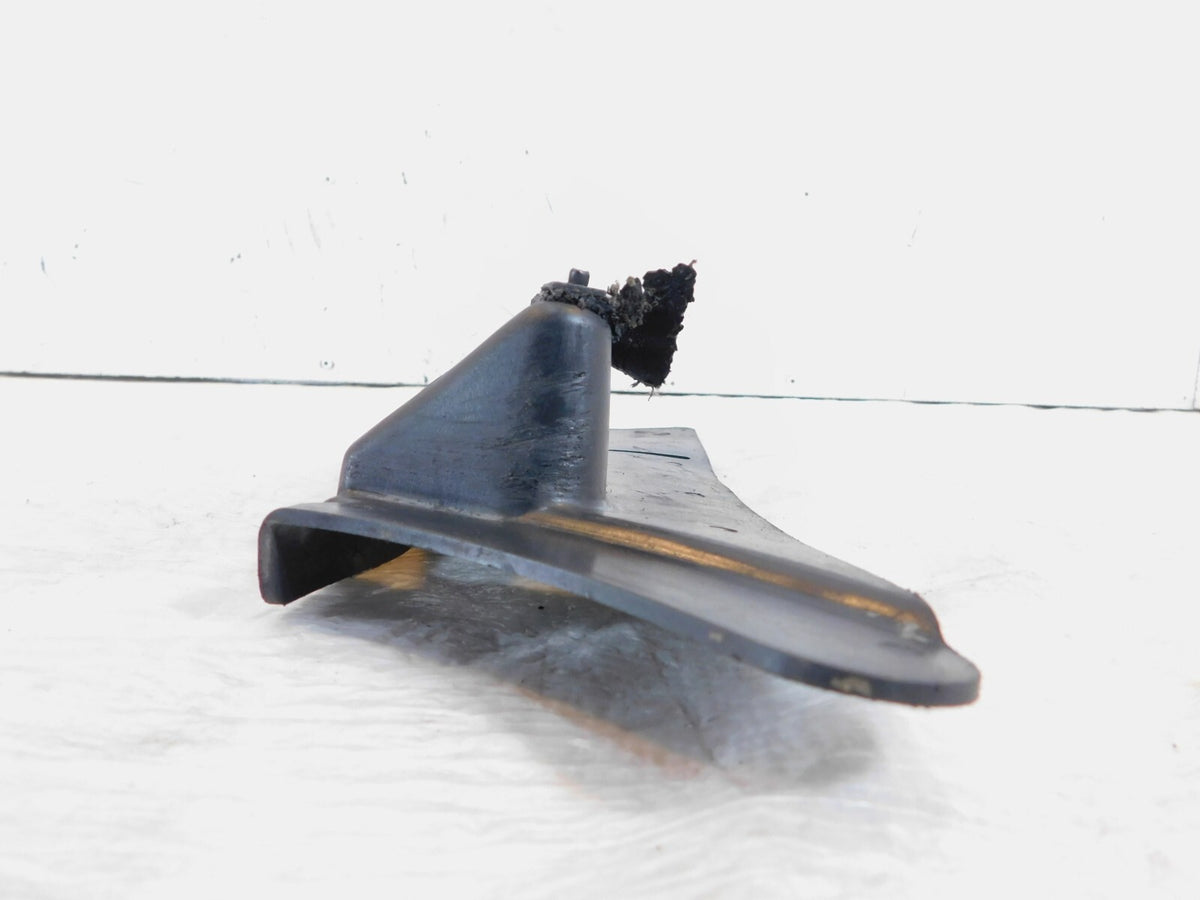 Harley Davidson Road King Electra Glide Lower Right Belt Guard Debris Deflector