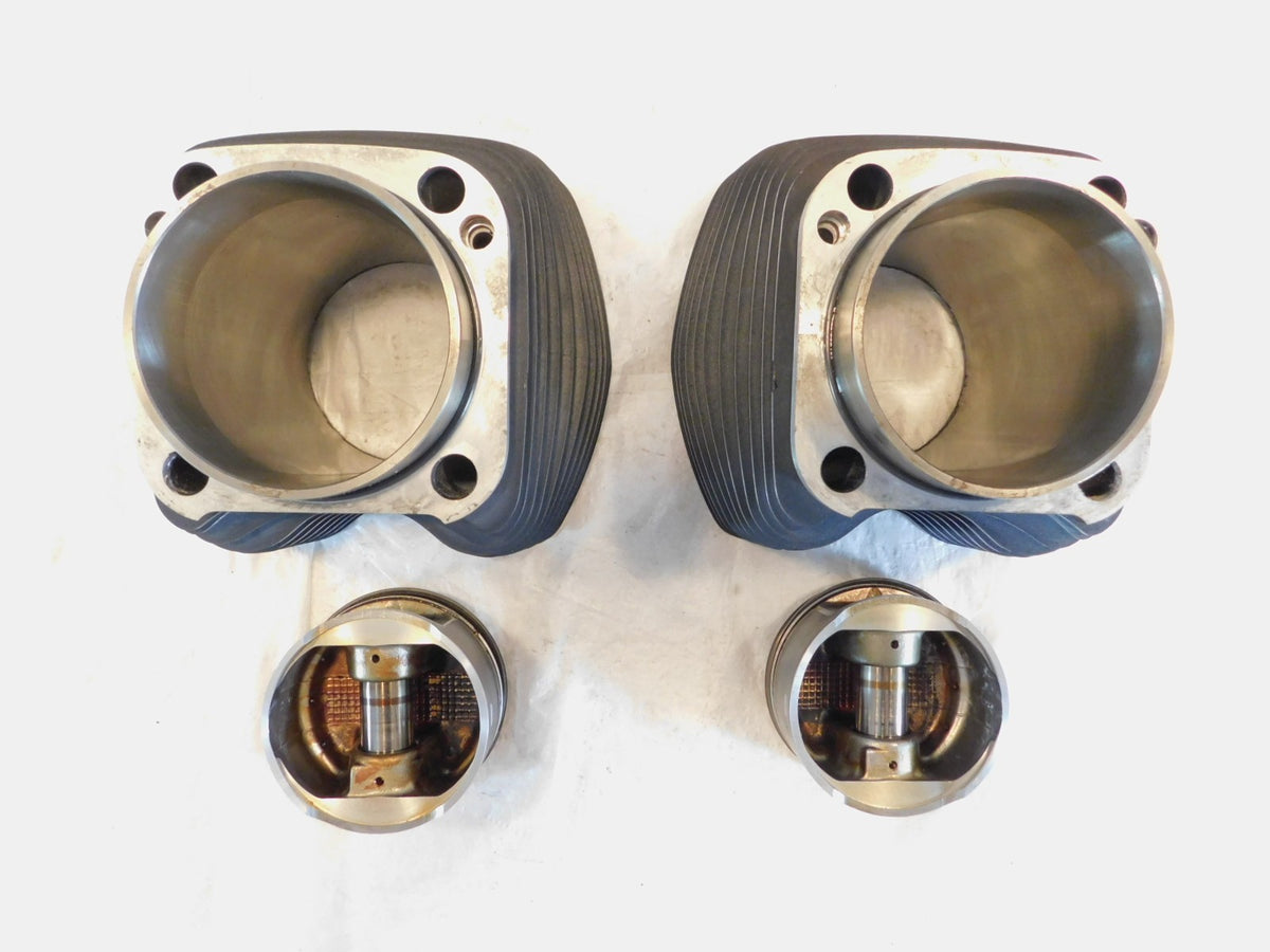 Harley Davidson Twin Cam Touring Dyna & Softail Engine Pistons & Black Cylinders - C3 Cycle