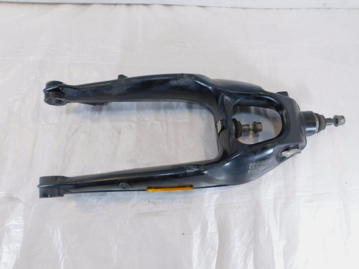 2011-2022 BMW K1600GT K1600GTL K1600B Bagger Black Front Wheel Carrier Fork Arm - C3 Cycle