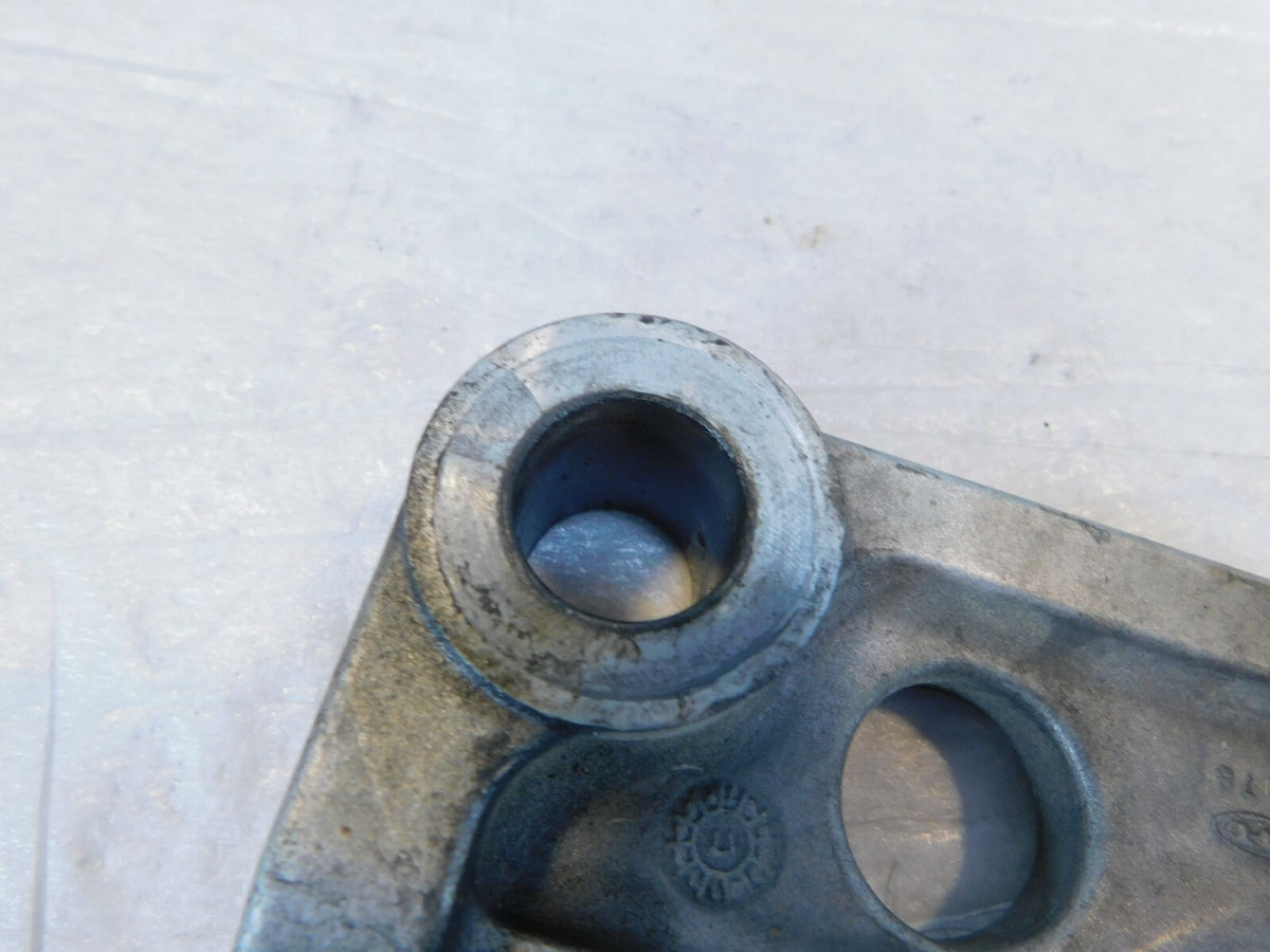 Kawasaki Vulcan 1600 Nomad Classic Classic Rear Wheel Brake Caliper Mount Stay