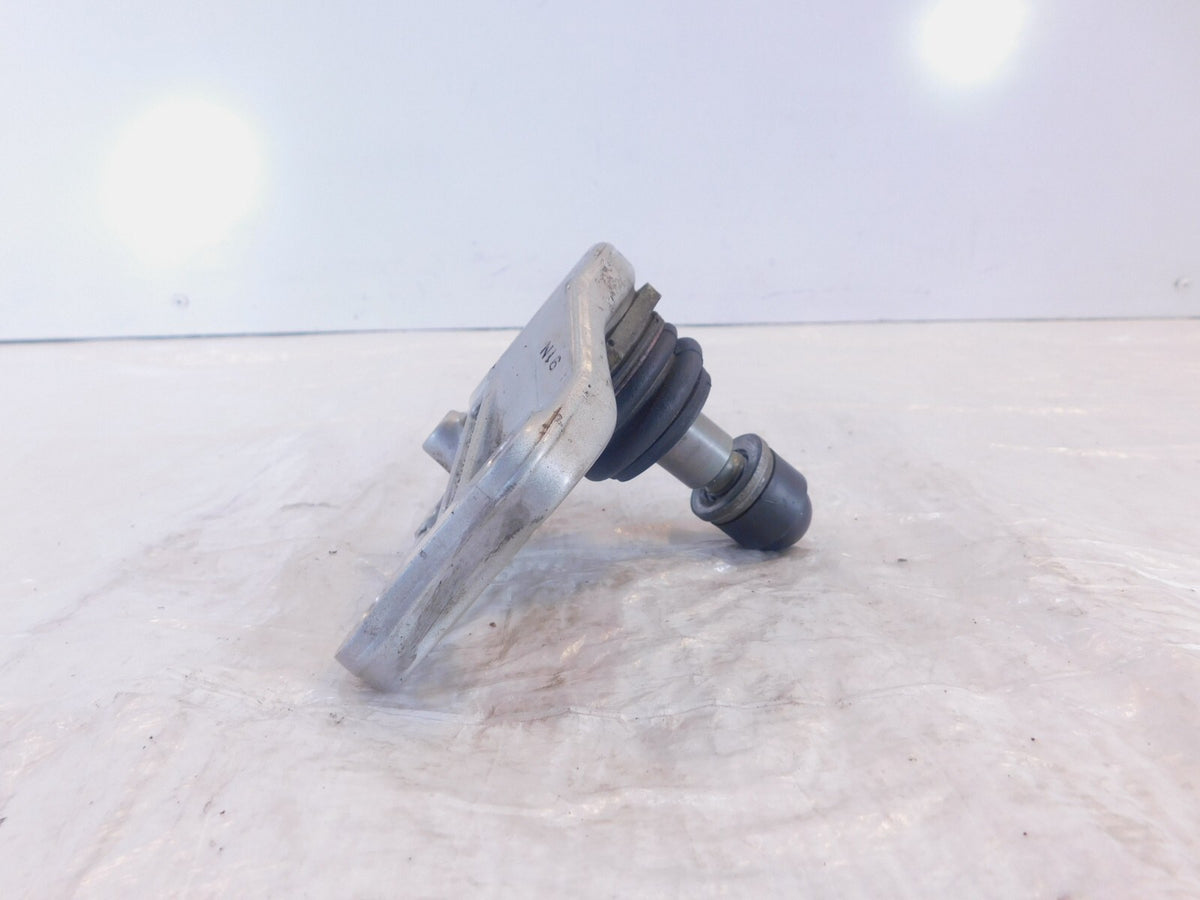BMW R1100R R1100RT R850R Lower Wheel Front Fork Cross Brace Bridge - 31422314930 - C3 Cycle