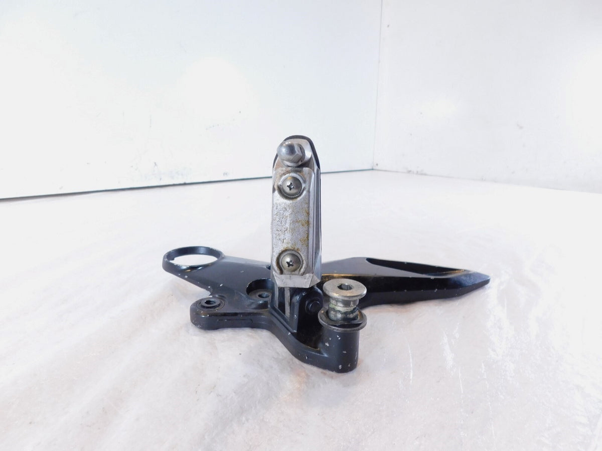 2008 & 2009 Suzuki B-King GSX1300BK Busa King Front Left Foot Rest Peg & Bracket - C3 Cycle
