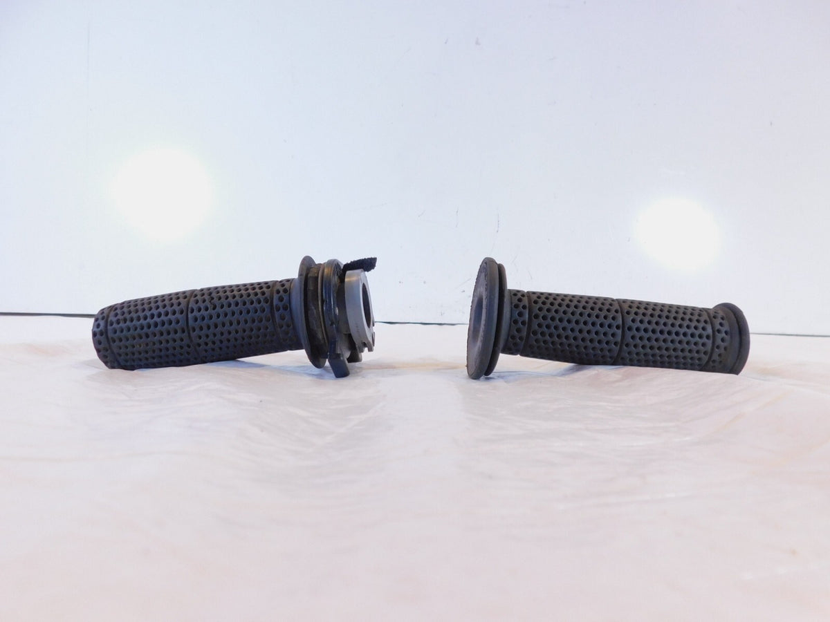 Kawasaki Ninja ZX10R ZX14R 650R Z900 Versys Left/Right Handlebar Throttle Grips - C3 Cycle