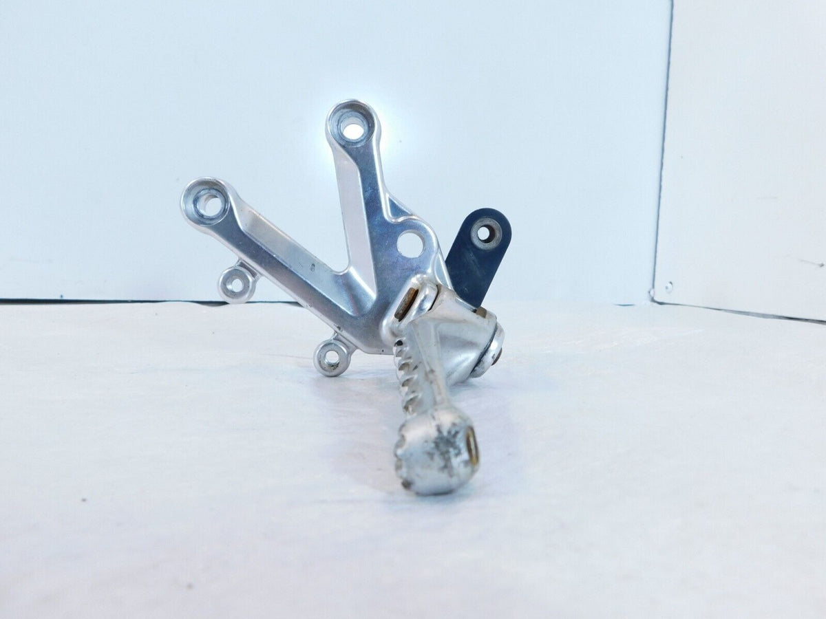 Aprilia Tuono 1000 1000R RSV1000R Right Front Footrest Foot Peg & Bracket Mount - C3 Cycle