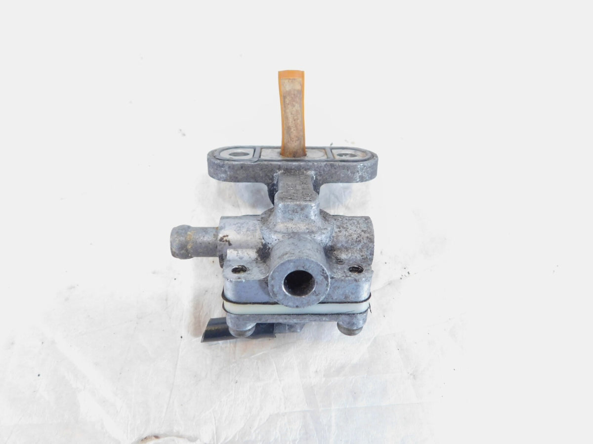 01-04 Suzuki VL800 Intruder Volusia 800 Gas Petrol Fuel Tank Valve Cock Petcock - C3 Cycle