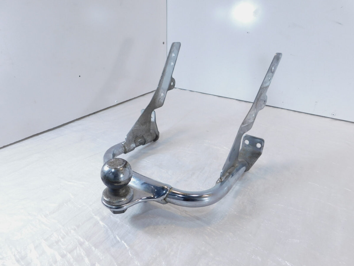 Harley Davidson Touring Road King & Electra Glide Chrome Trailer Hitch - C3 Cycle