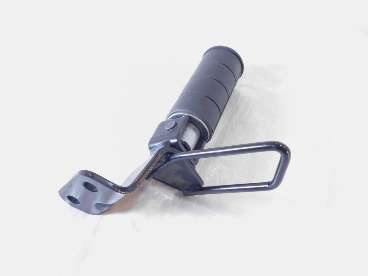 Suzuki Boulevard C50 VL800 Intruder Volusia Rear Right Footpeg Footrest & Mount - C3 Cycle