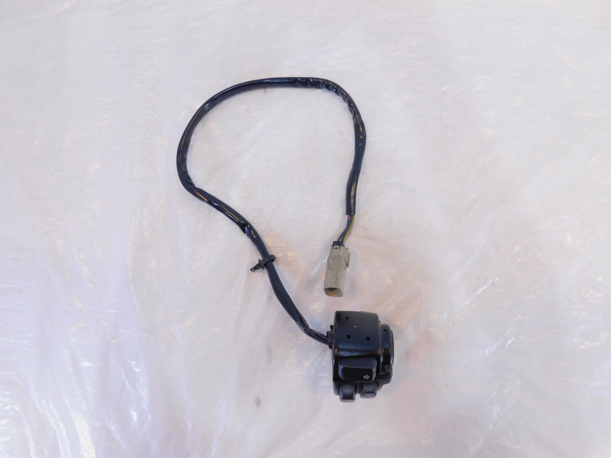 Harley Davidson Softail Dyna Sportster Left Handlebar Horn Turn Signal Switches - C3 Cycle