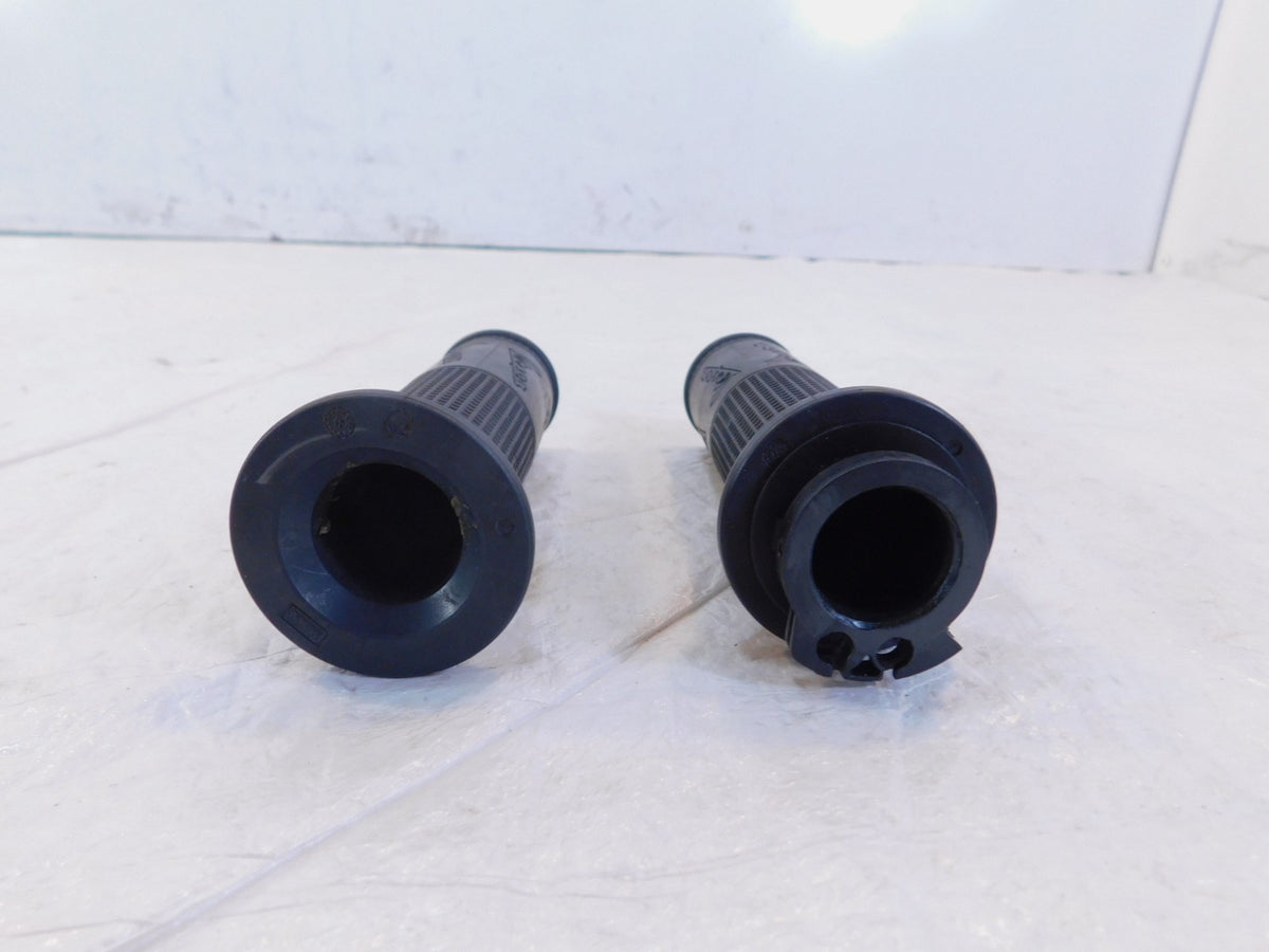 Vespa Primavera Sprint 50 125 150 Black Pair Left Right Handlebar Hand Grips - C3 Cycle