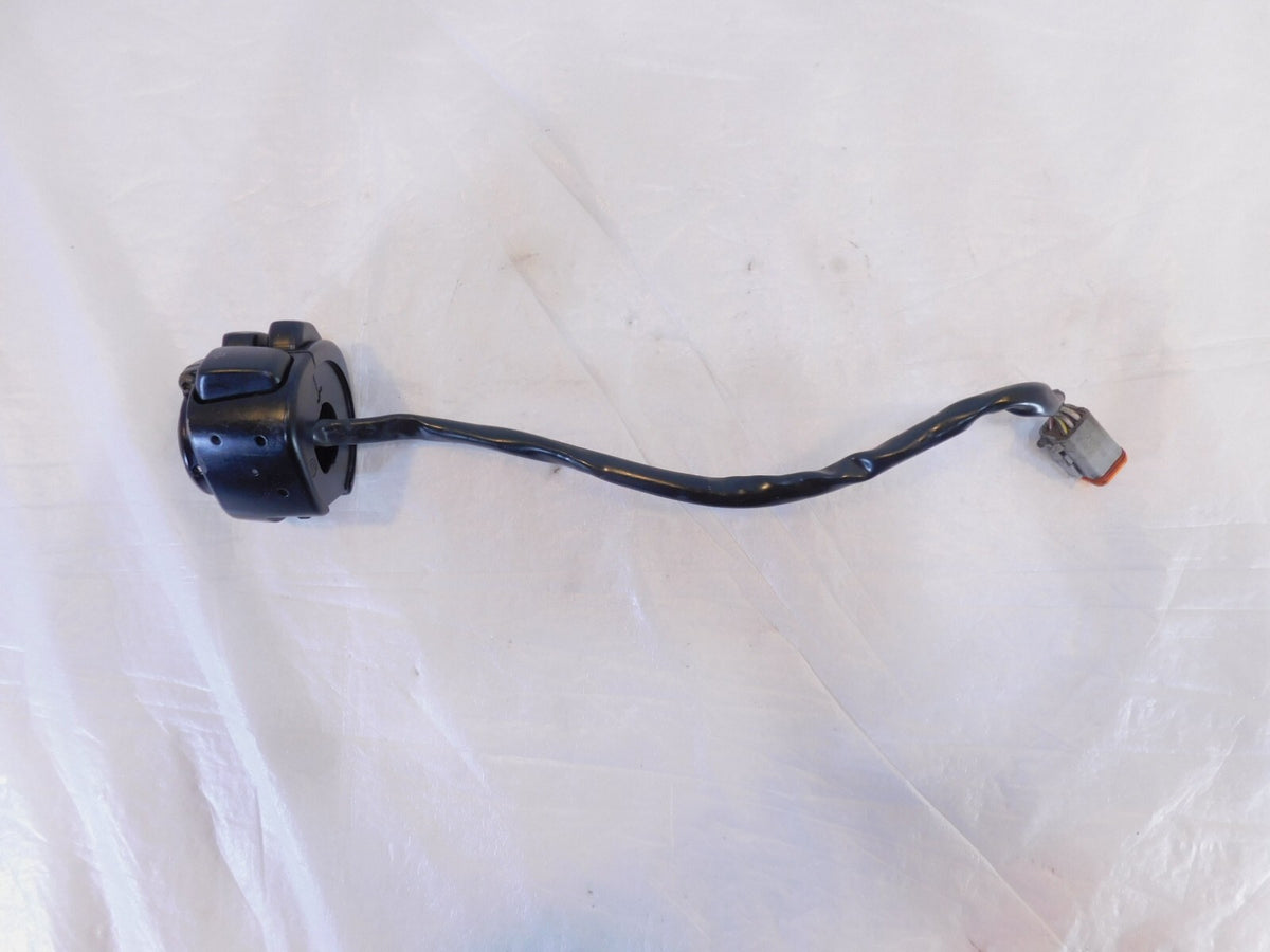 Harley Davidson Softail Dyna Sportster Left Handlebar Horn Turn Signal Switches - C3 Cycle