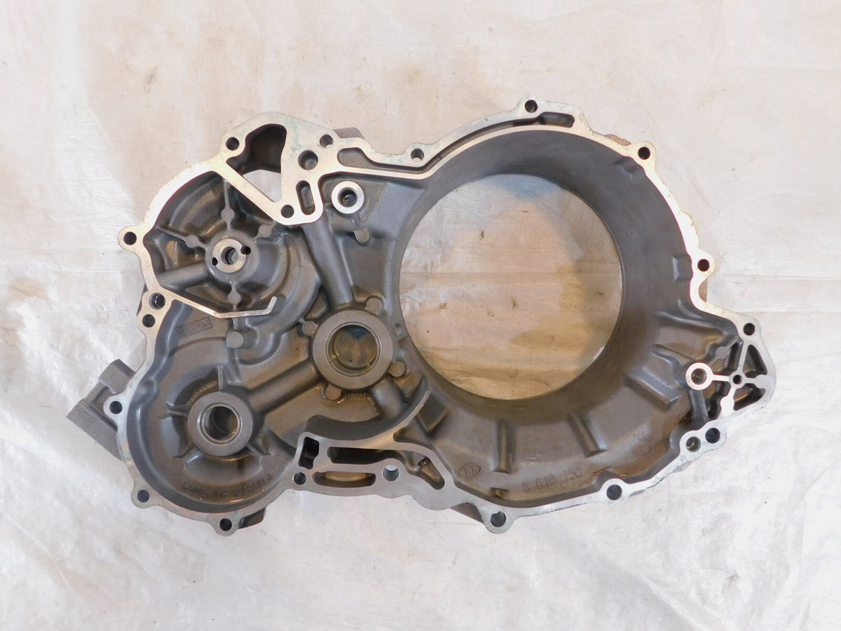 Aprilia Futura Caponord 1000 RSV Mille RSV1000R Tuono Right Inner Clutch Cover