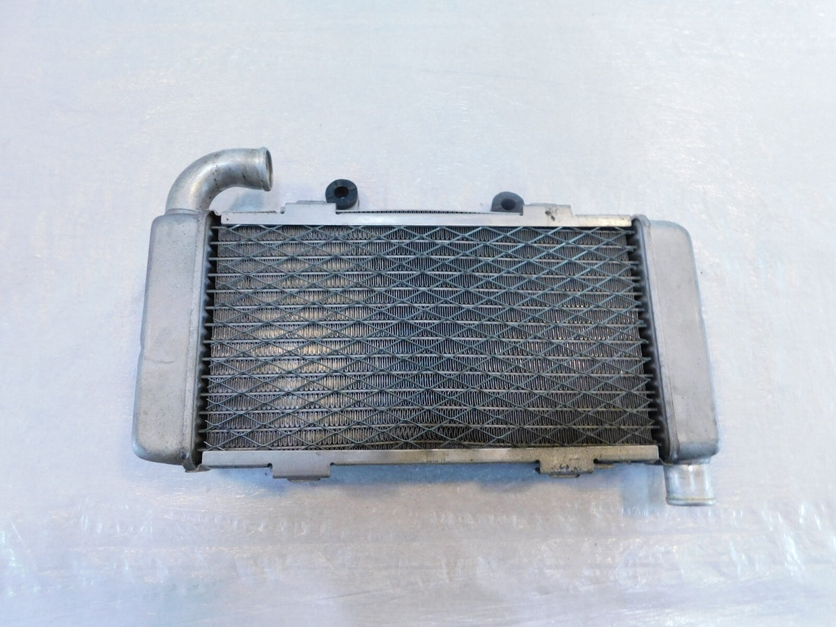 Honda VTR1000F Super Hawk Firestorm VTR1000 Left Engine Motor Cooling Radiator - C3 Cycle