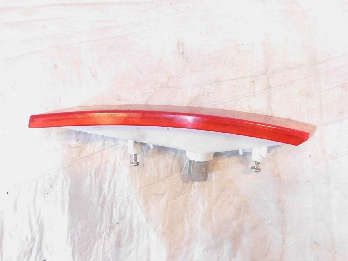 08-17 Victory Vision Left Side Trunk Lid Running Brake Light Lamp Housing Lens - C3 Cycle