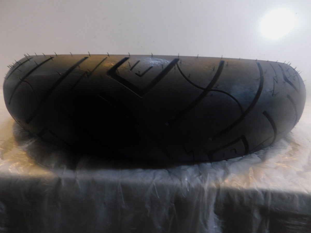 1982 & 1983 Honda V45 Magna 750 VF750 VF750C Rear Cast Black Wheel Rim w/ Tire - C3 Cycle