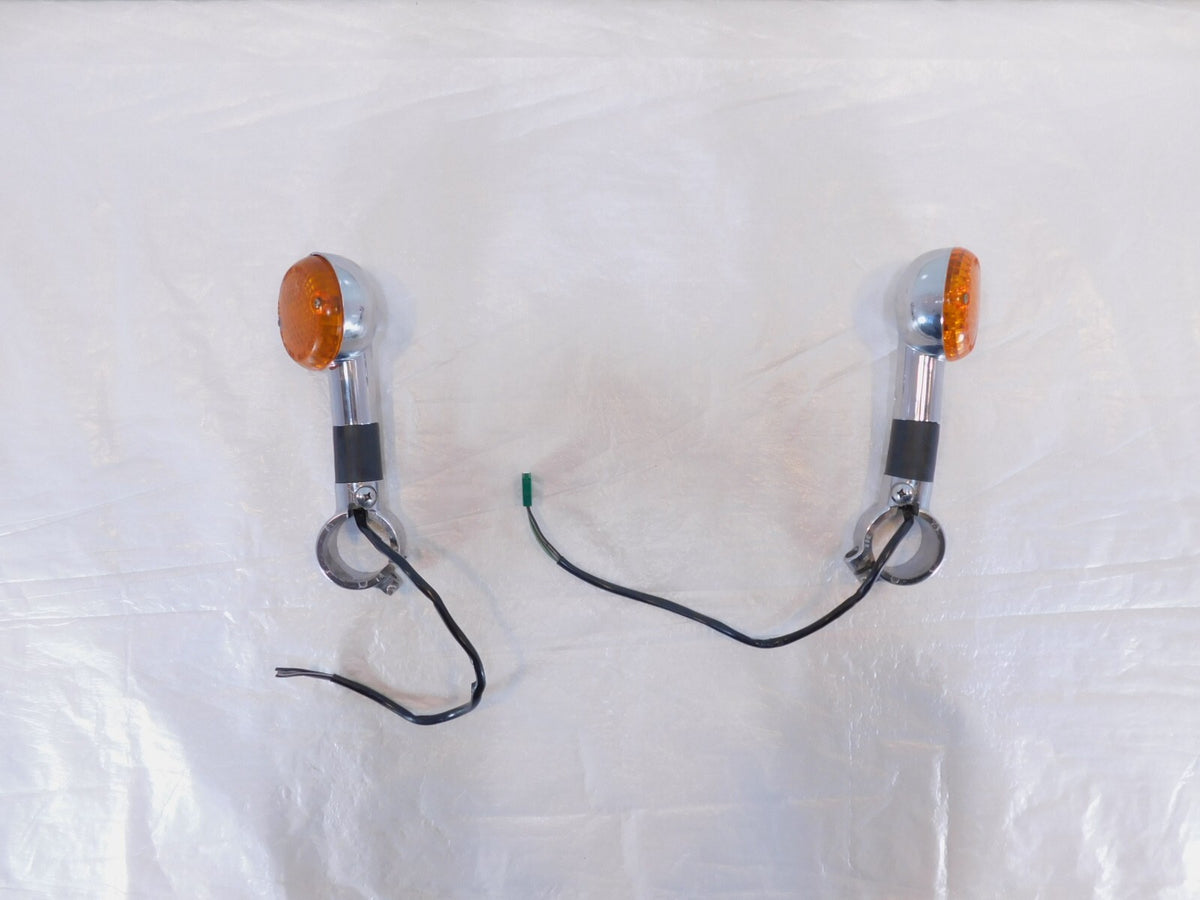 1990-03 Suzuki Intruder 1400 VS1400 Front Left/Right Turn Signal Indicator Lamps