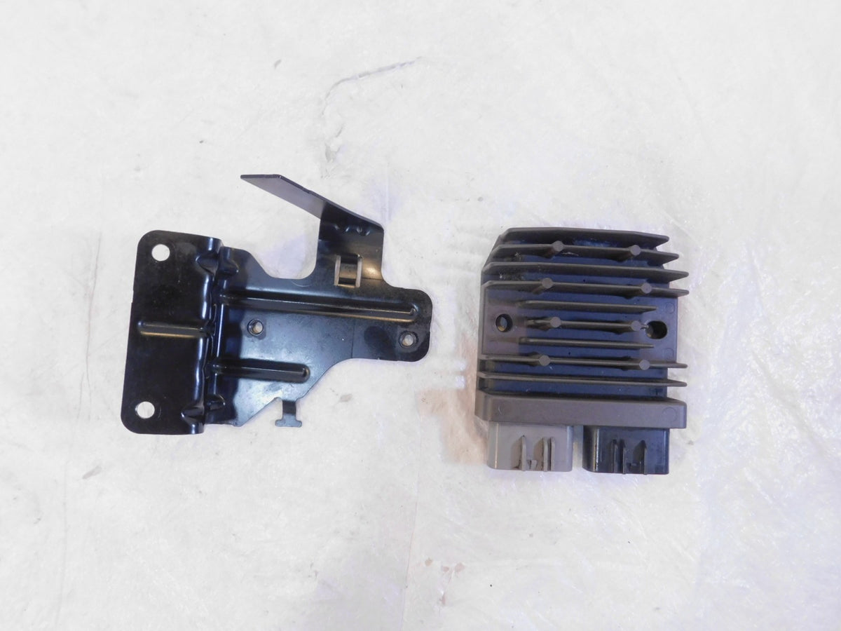 BMW S1000R S1000RR S1000XR & HP4 Voltage Rectifier Regulator w/ Mount Bracket - C3 Cycle