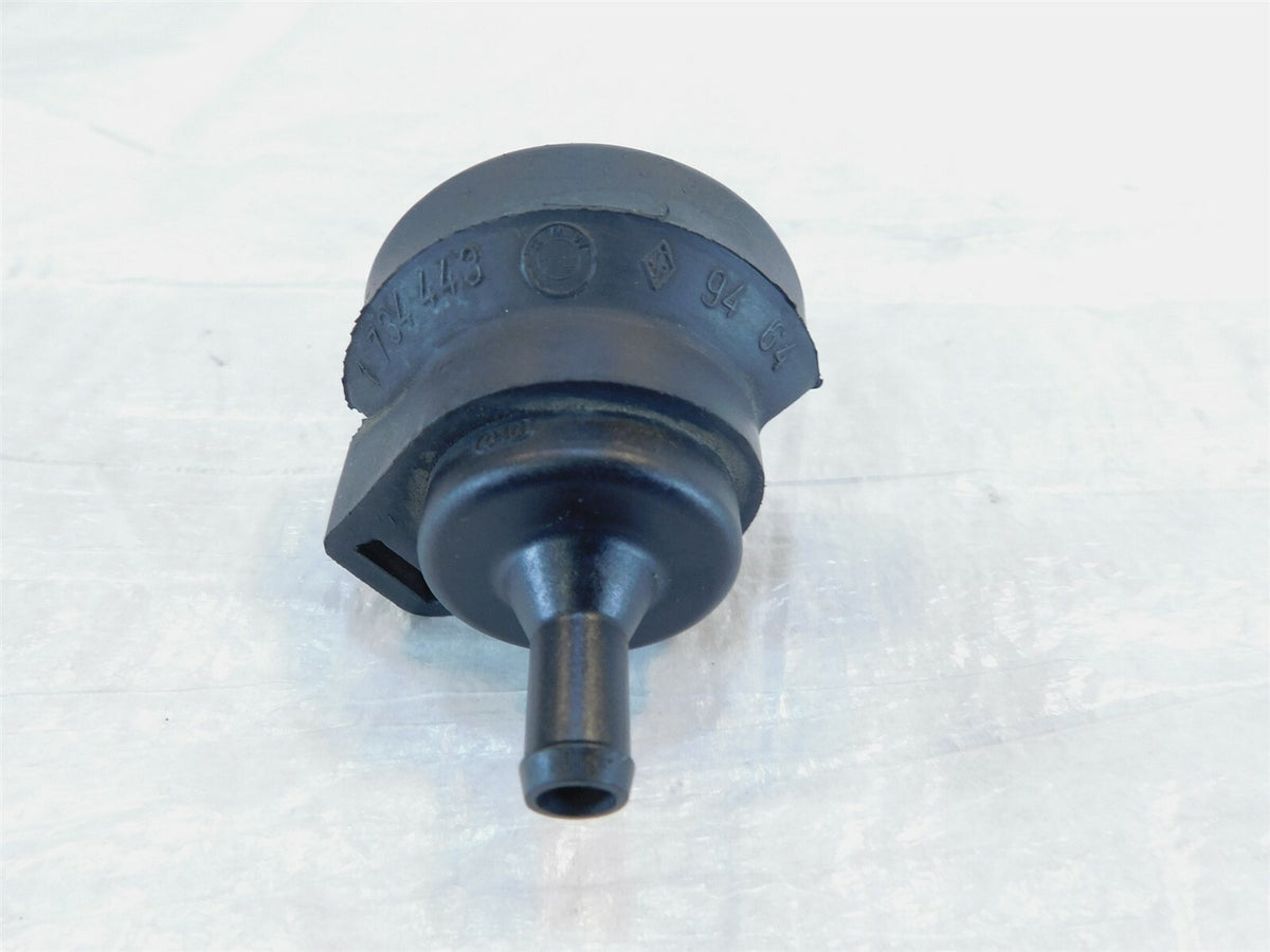 BMW K1200LT K1300 K1600GT R1150 RnineT S1000R Gas Fuel Tank Breather Purge Valve