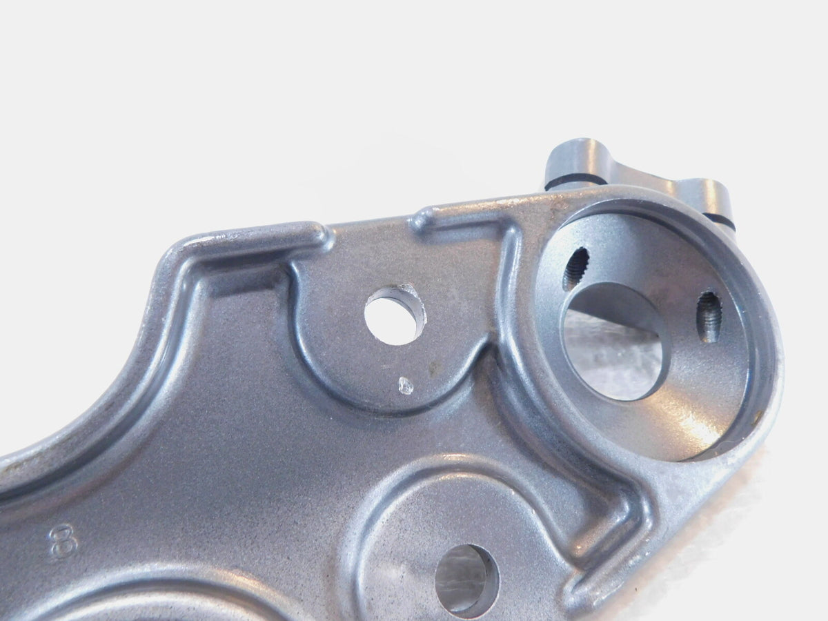 1999-2007 Suzuki Hayabusa GSX1300R Handlebar Holder Bracket Triple Tree Cover - C3 Cycle