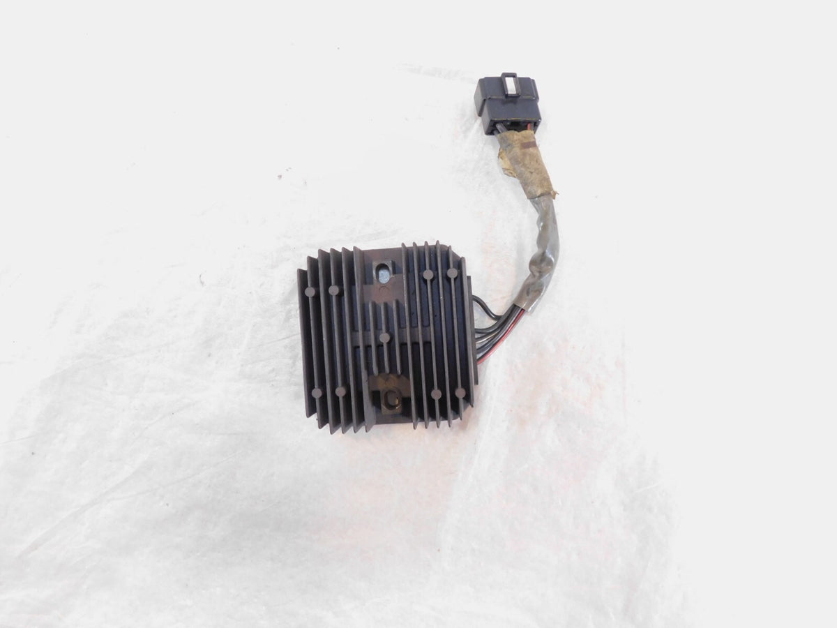 00-01 Honda CBR900RR CBR929RR Fireblade CBR 900 929 Voltage Regulator Rectifier - C3 Cycle